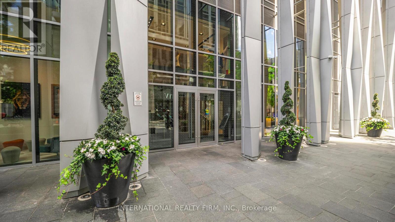 5409 - 1 Yorkville Avenue, Toronto, Ontario  M4W 0B1 - Photo 4 - C13492164
