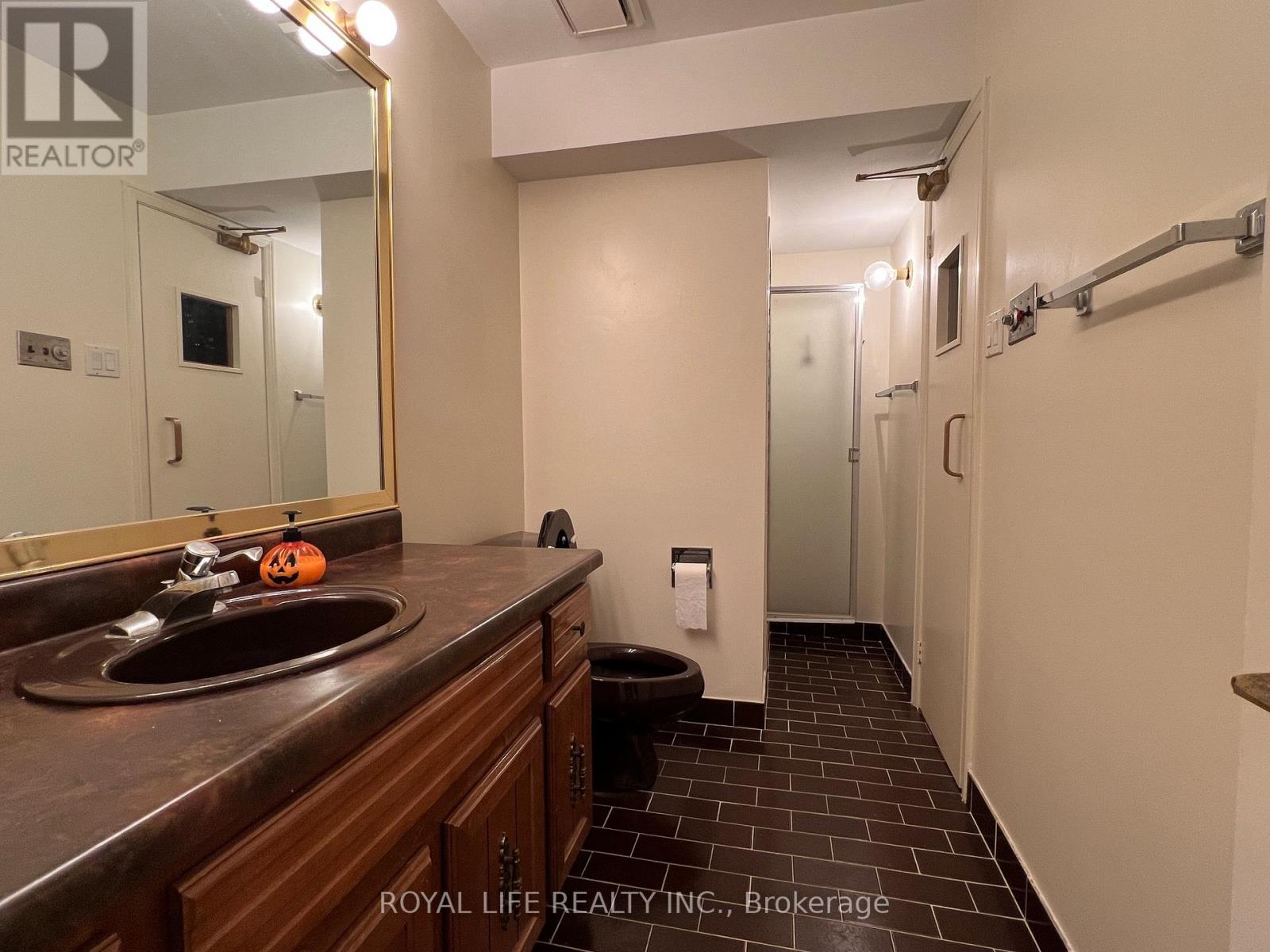 10 Saddletree Drive, Toronto, Ontario  M2H 3L3 - Photo 23 - C13492212
