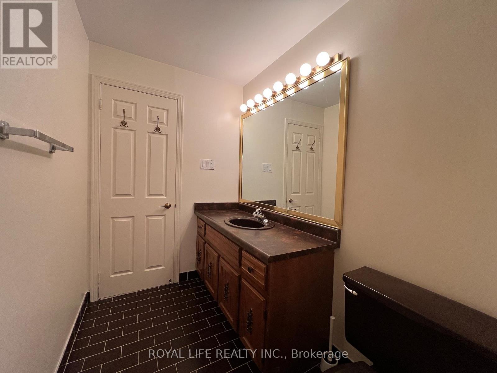 10 Saddletree Drive, Toronto, Ontario  M2H 3L3 - Photo 24 - C13492212