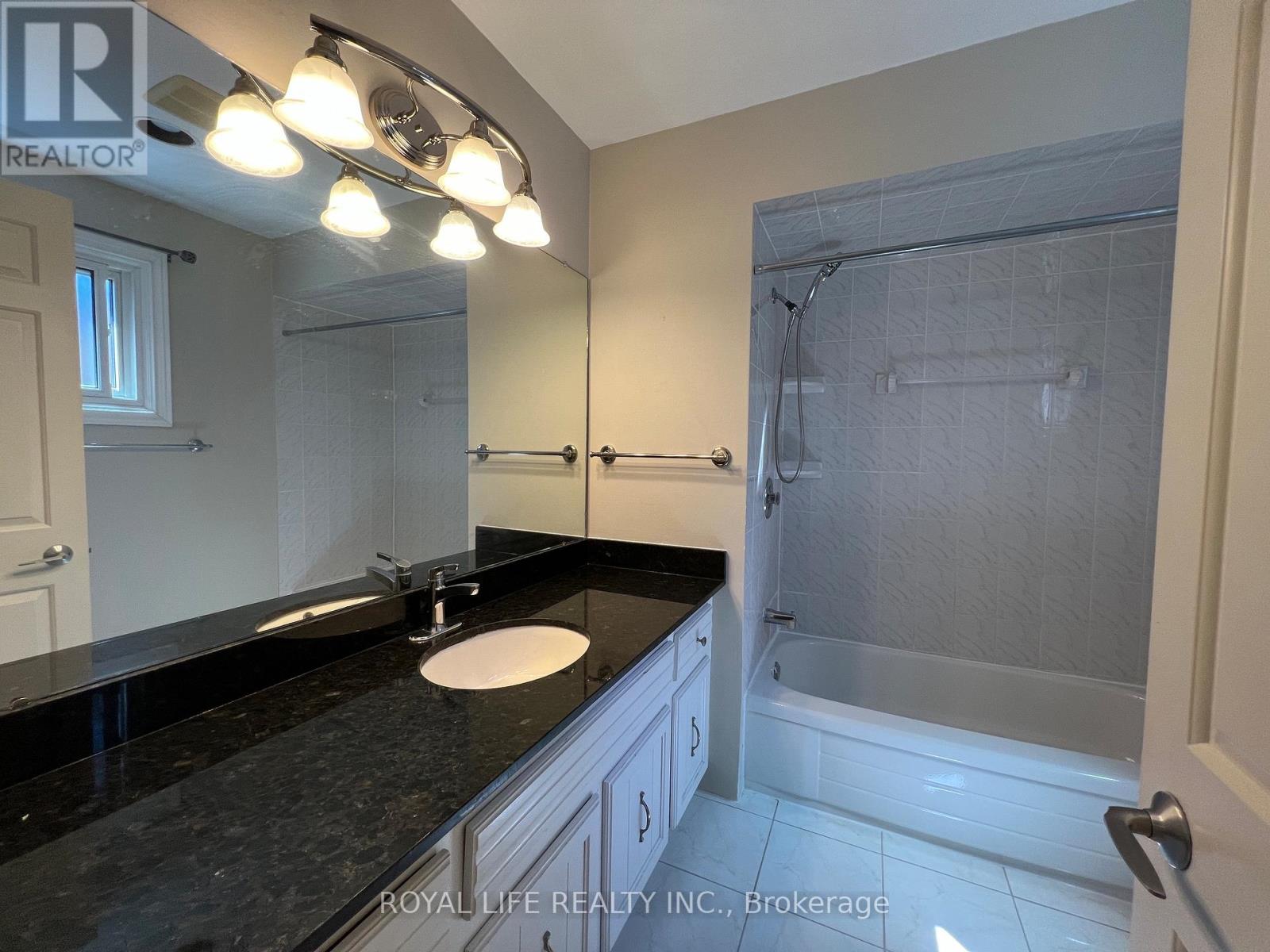 10 Saddletree Drive, Toronto, Ontario  M2H 3L3 - Photo 35 - C13492212