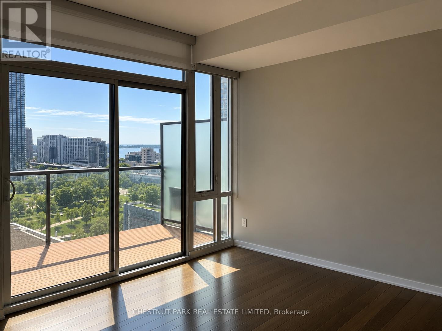 1406 - 170 Fort York Boulevard, Toronto, Ontario  M5V 0E6 - Photo 2 - C13492248