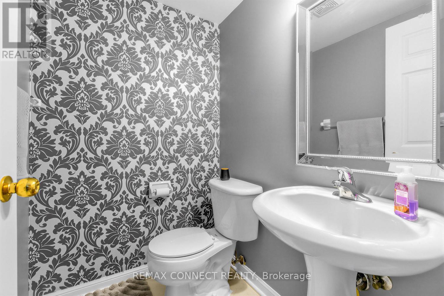 63 Coyote Crescent, Toronto, Ontario  M1B 6H2 - Photo 13 - E13492216