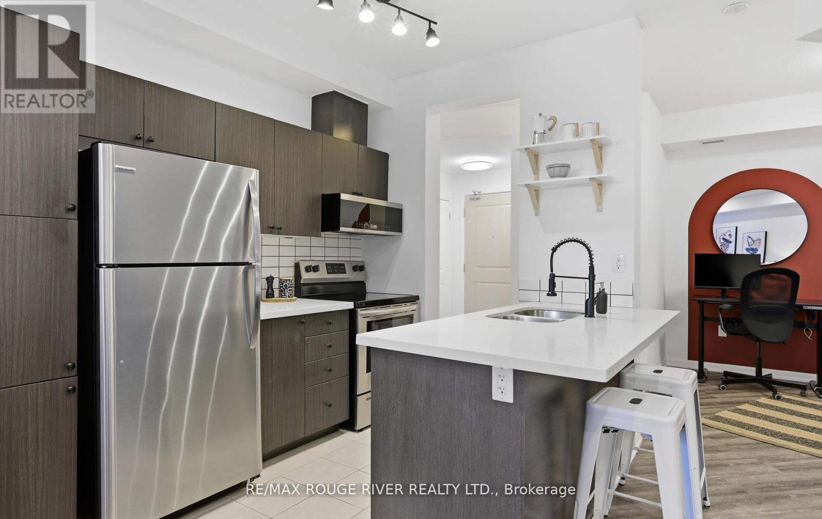 106 - 84 Aspen Springs Drive, Clarington, Ontario  L1C 0V3 - Photo 7 - E13492232