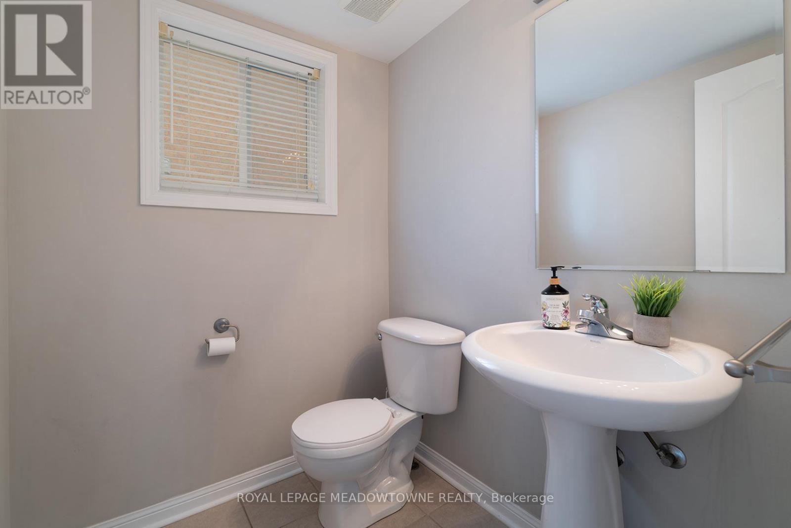 774 Irving Terrace, Milton, Ontario  L9T 6H2 - Photo 18 - W13492172