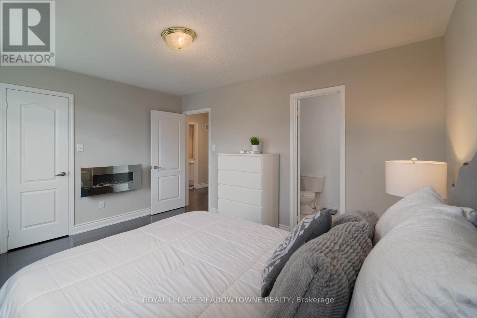 774 Irving Terrace, Milton, Ontario  L9T 6H2 - Photo 20 - W13492172