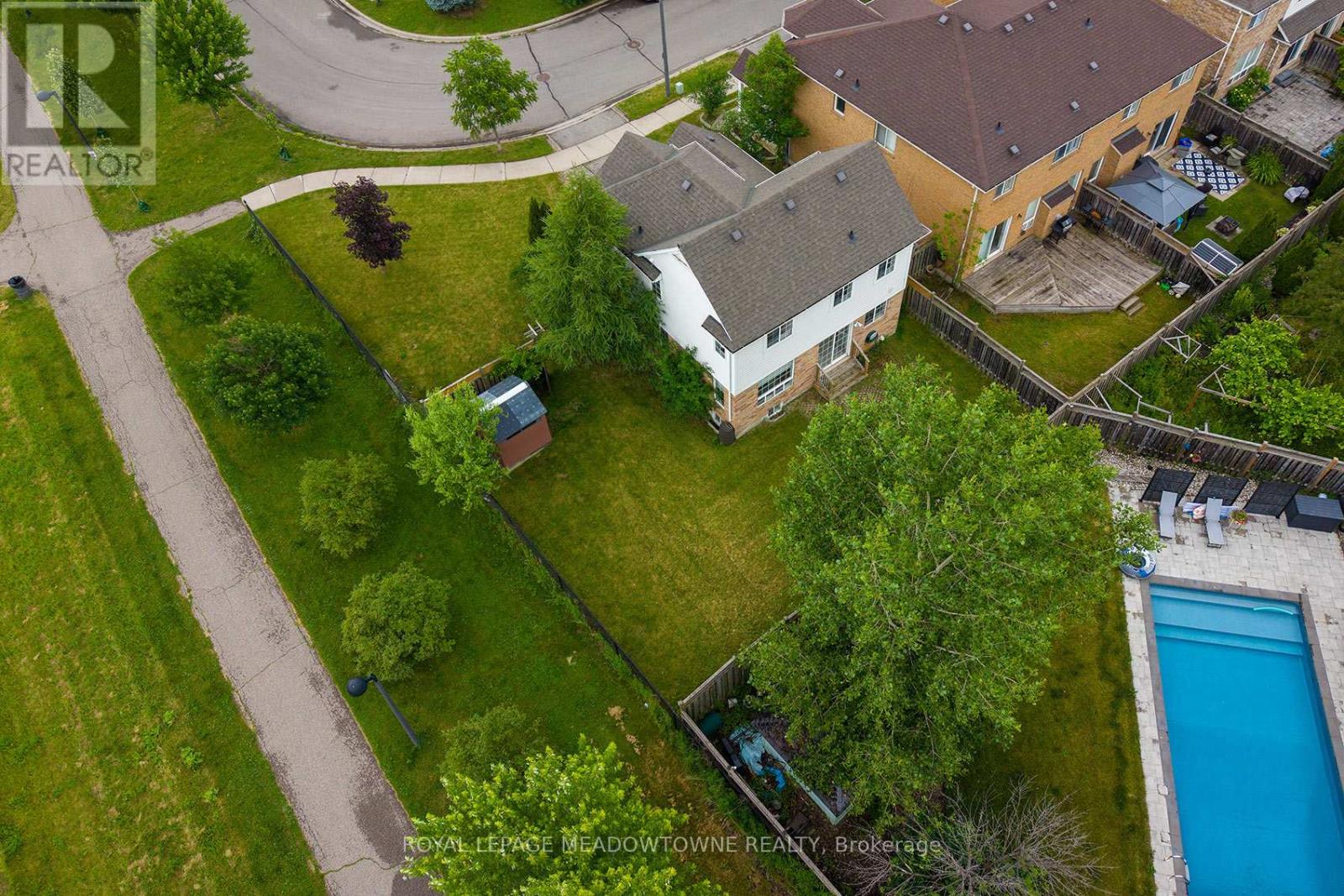 774 Irving Terrace, Milton, Ontario  L9T 6H2 - Photo 36 - W13492172
