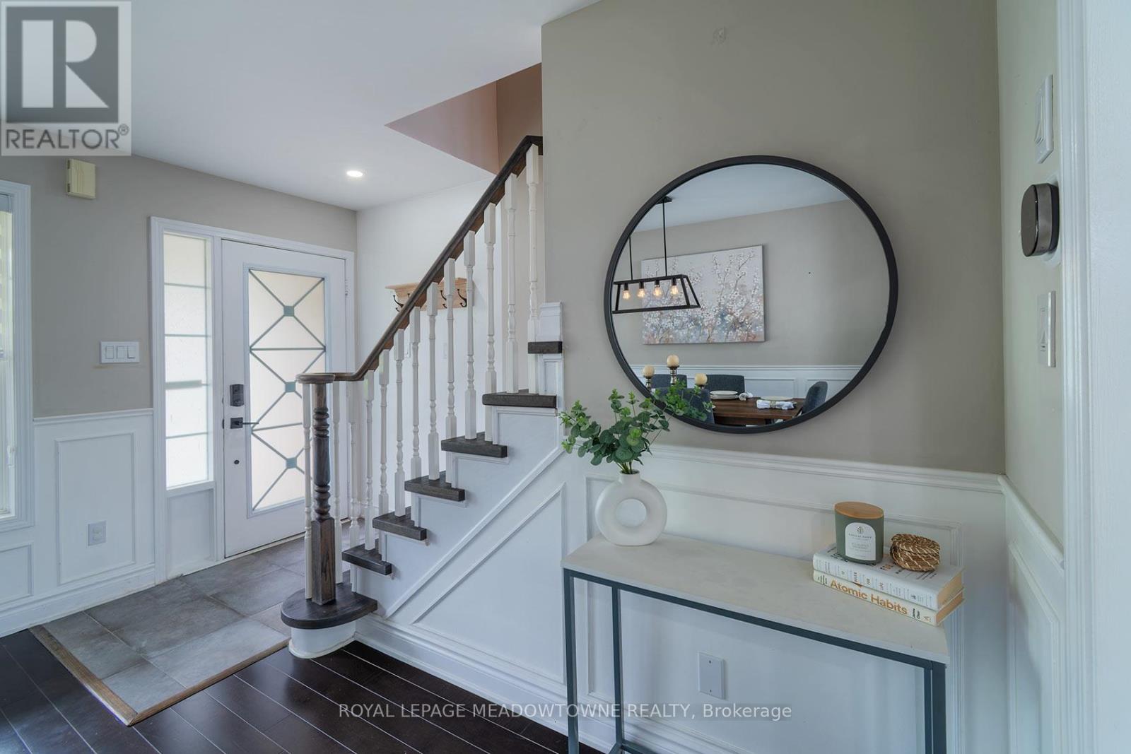 774 Irving Terrace, Milton, Ontario  L9T 6H2 - Photo 6 - W13492172