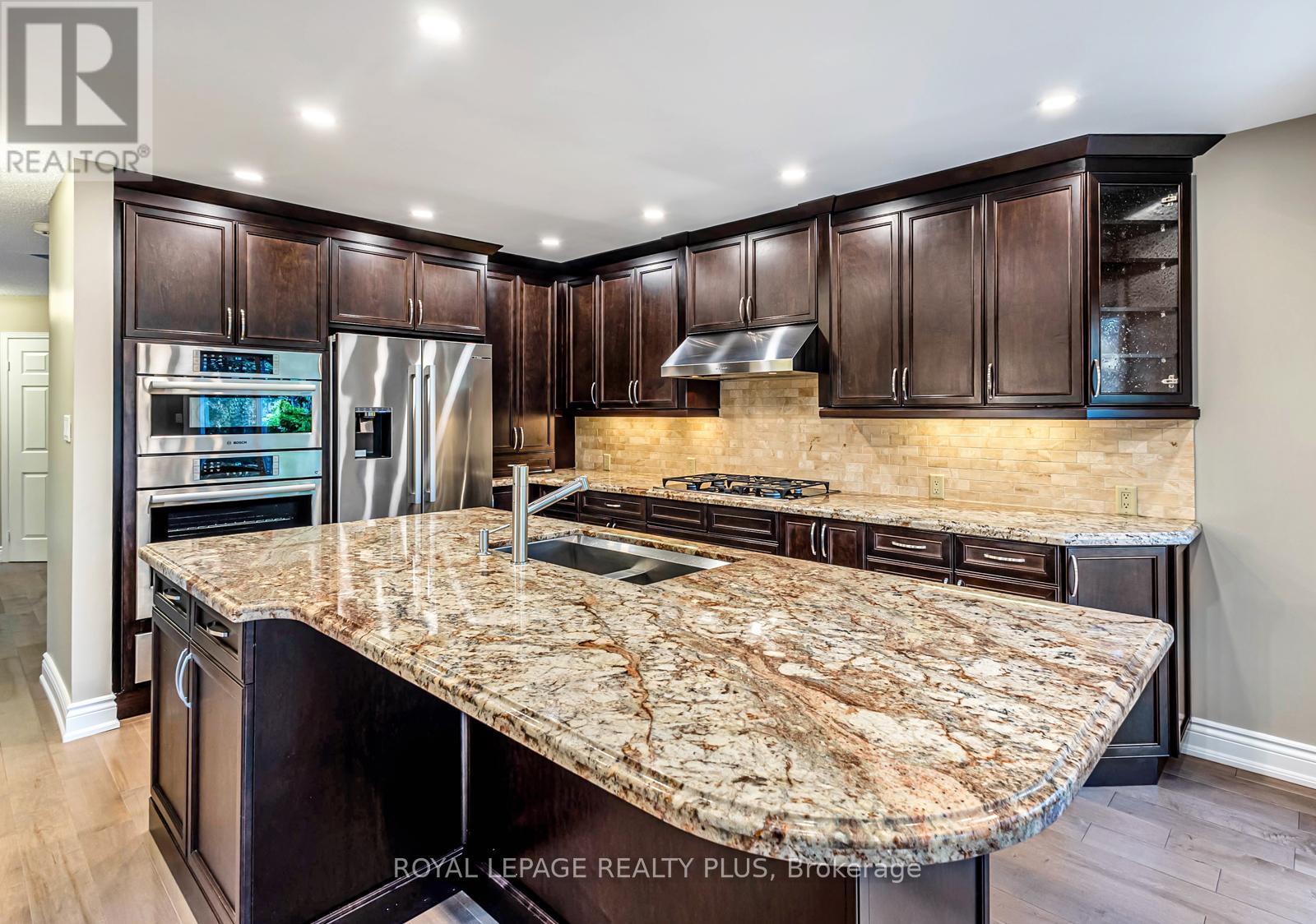 3209 Wilmar Crescent, Mississauga, Ontario  L5L 4A9 - Photo 16 - W13492210
