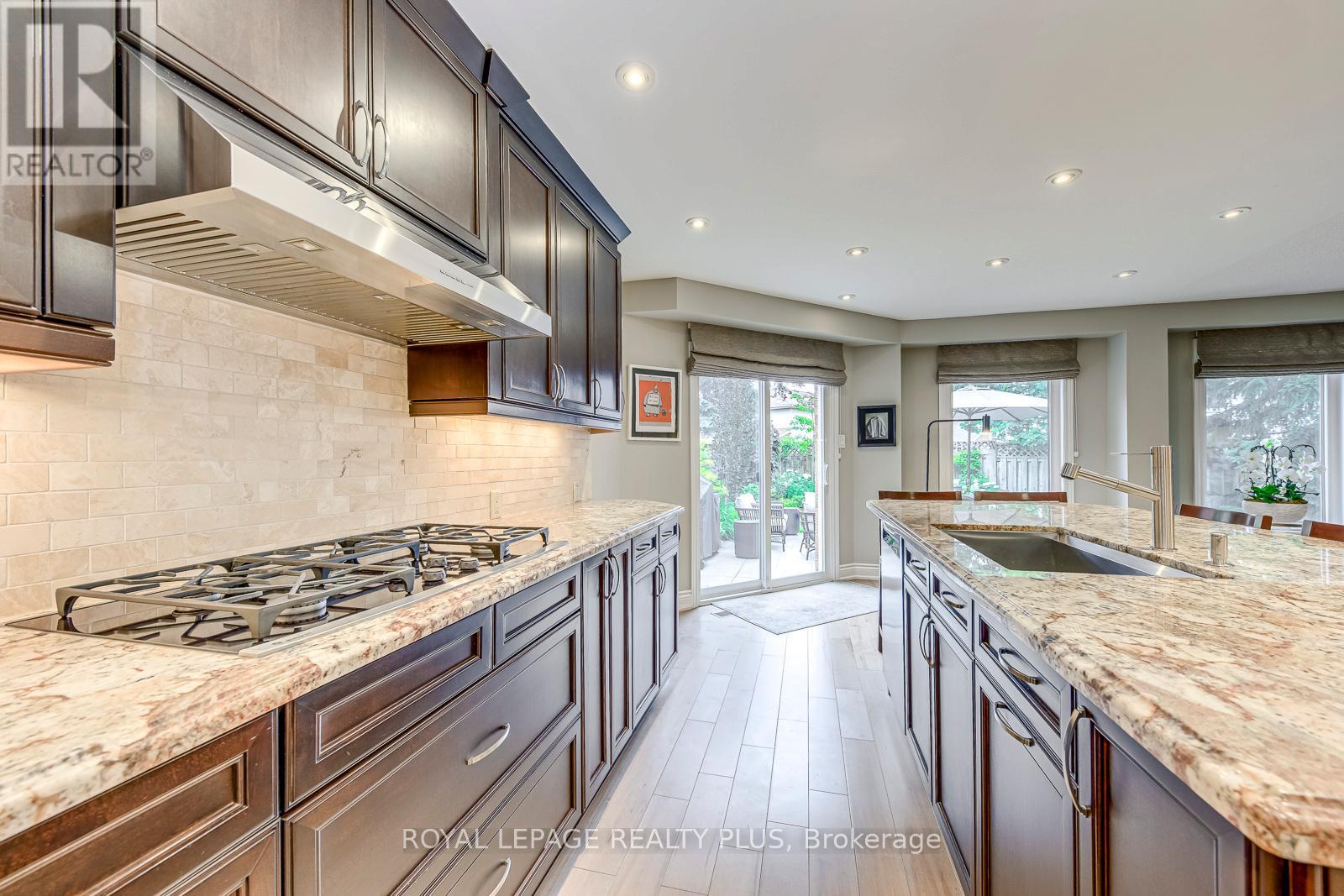 3209 Wilmar Crescent, Mississauga, Ontario  L5L 4A9 - Photo 18 - W13492210