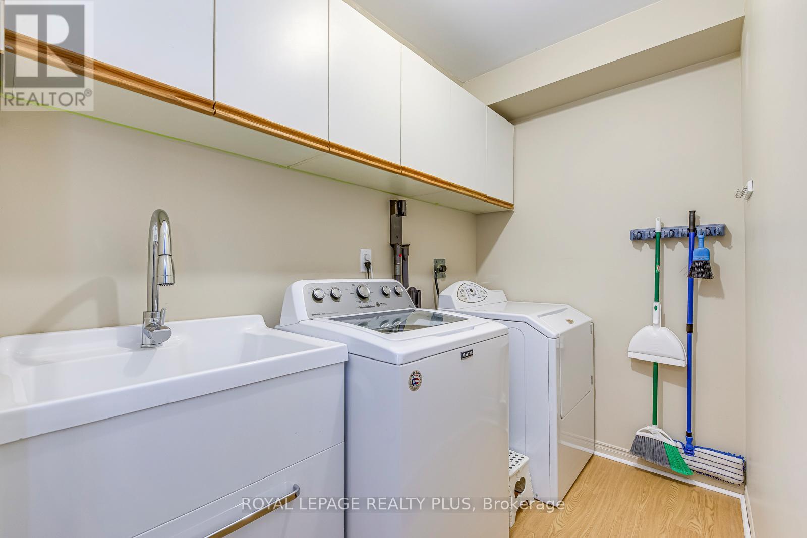 3209 Wilmar Crescent, Mississauga, Ontario  L5L 4A9 - Photo 22 - W13492210