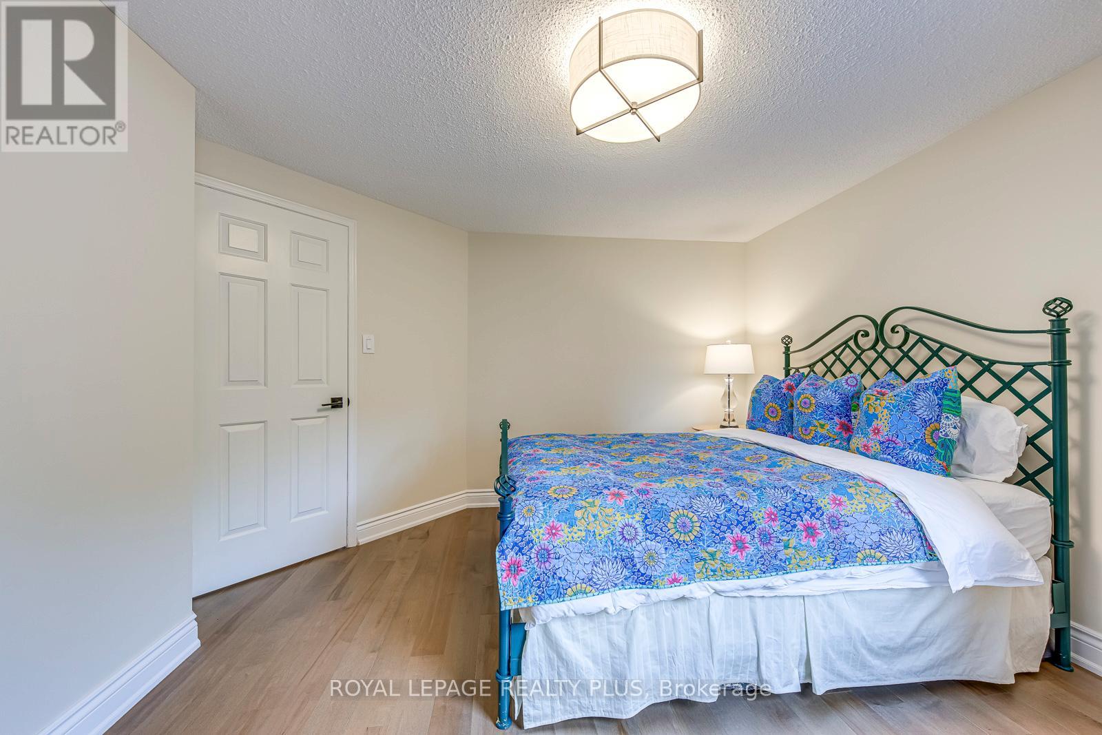 3209 Wilmar Crescent, Mississauga, Ontario  L5L 4A9 - Photo 33 - W13492210