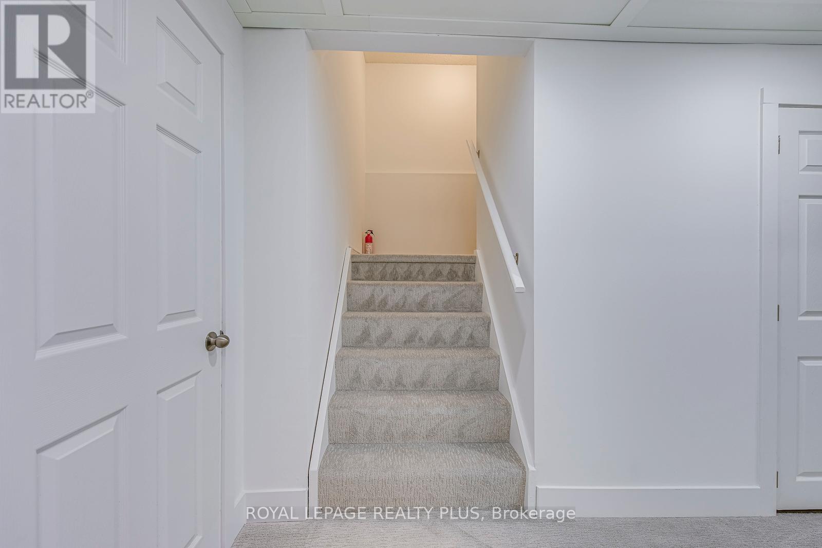 3209 Wilmar Crescent, Mississauga, Ontario  L5L 4A9 - Photo 40 - W13492210