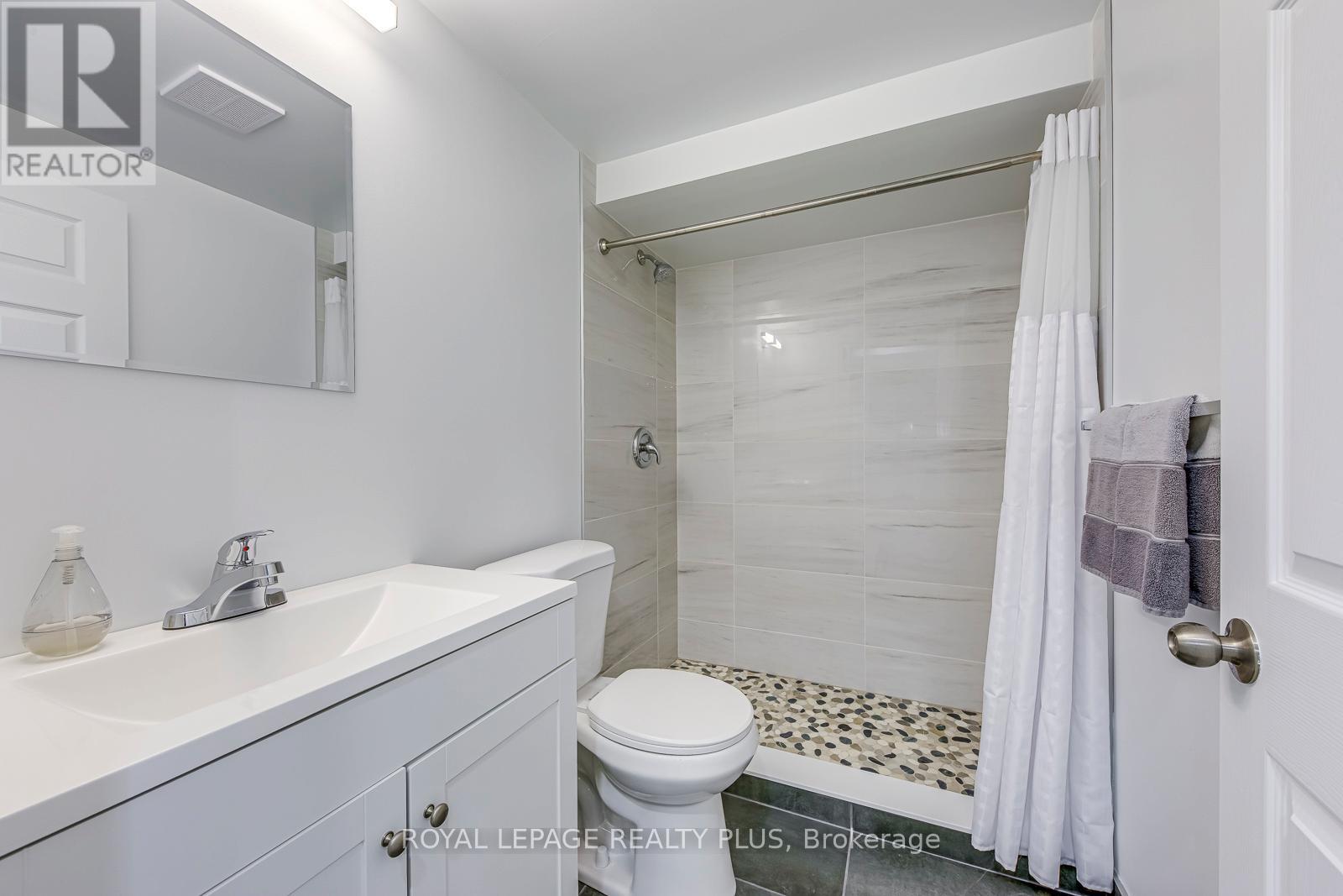 3209 Wilmar Crescent, Mississauga, Ontario  L5L 4A9 - Photo 45 - W13492210