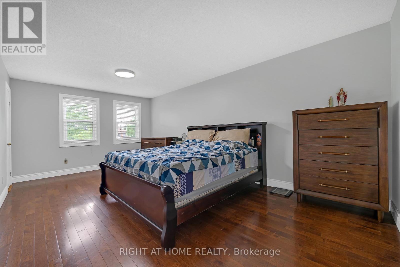 2573 Oshkin Court, Mississauga, Ontario  L5N 3Z3 - Photo 29 - W13492240