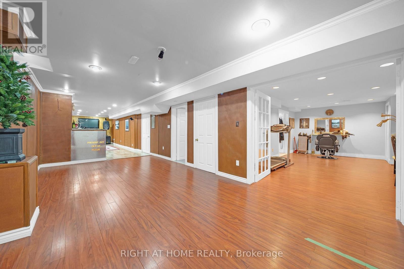 2573 Oshkin Court, Mississauga, Ontario  L5N 3Z3 - Photo 41 - W13492240