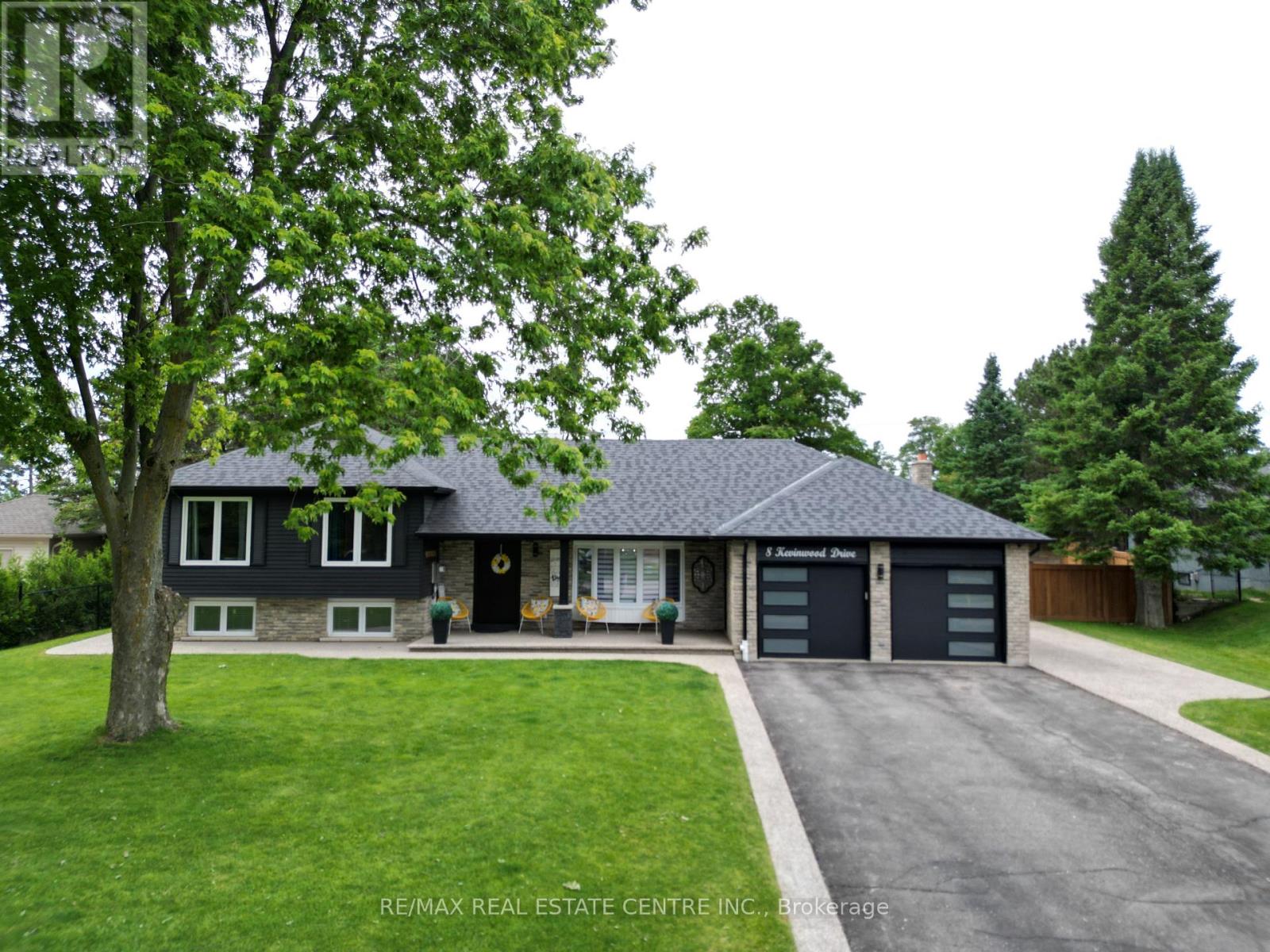 8 KEVINWOOD DRIVE, Caledon, Ontario