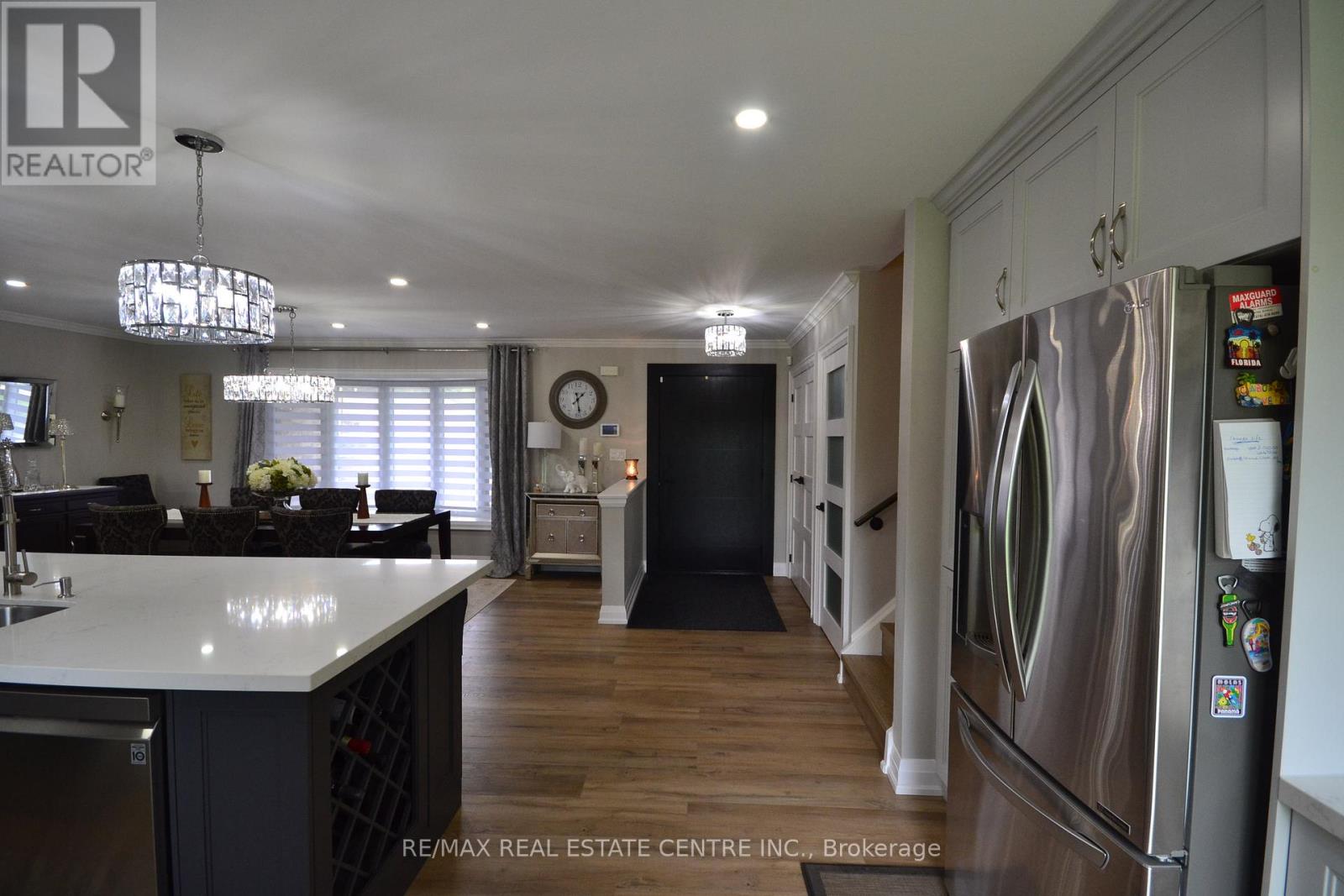 8 Kevinwood Drive, Caledon, Ontario  L7K 0Z1 - Photo 3 - W13492254