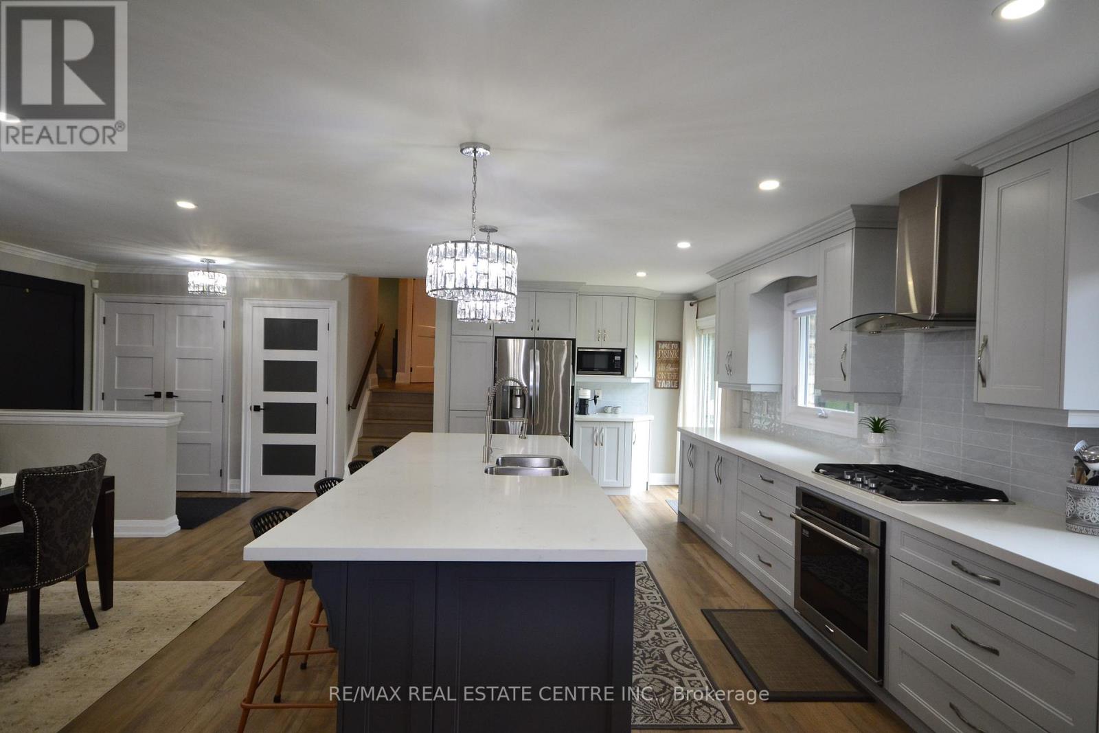 8 Kevinwood Drive, Caledon, Ontario  L7K 0Z1 - Photo 5 - W13492254