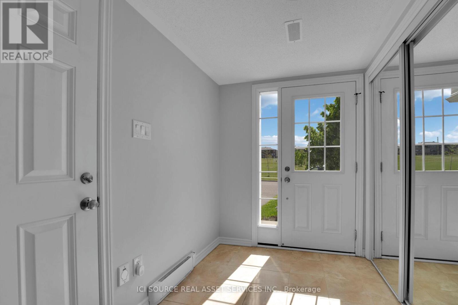 541 Ensatina Crescent, Ottawa, Ontario  K2J 6H3 - Photo 4 - X13492238