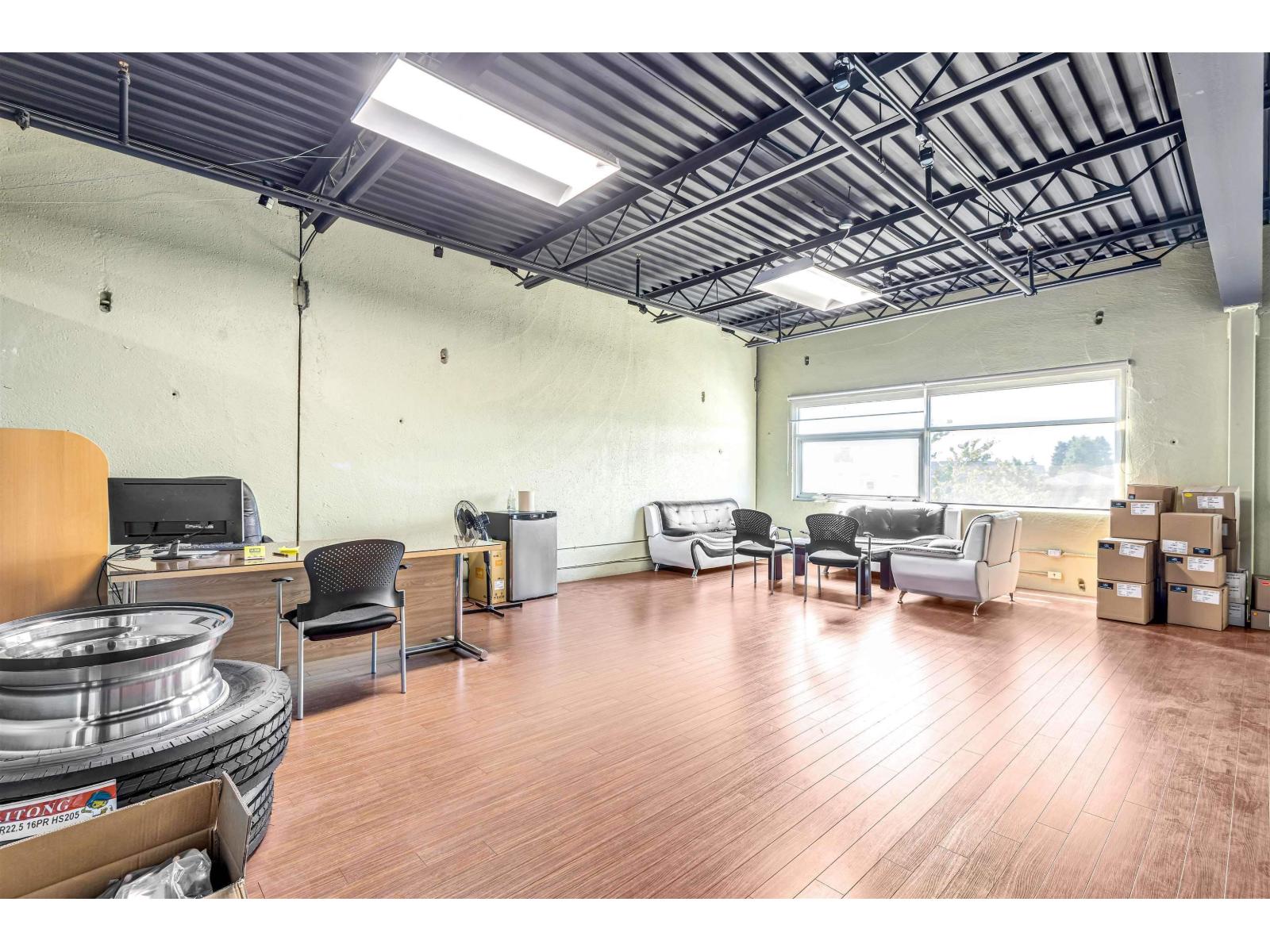 Listing image 8