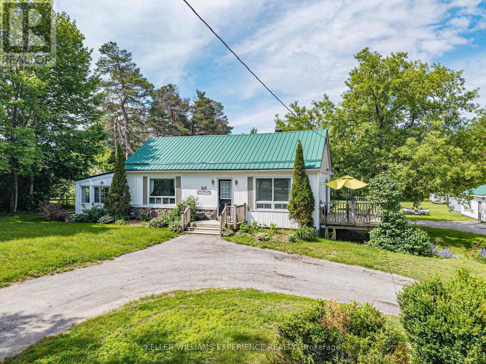 3514 Penetanguishene Road, Oro-Medonte, Ontario  L4M 4Y8 - Photo 2 - S13146568