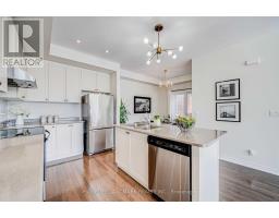 138 ALVIN PEGG DRIVE, East Gwillimbury, Ontario