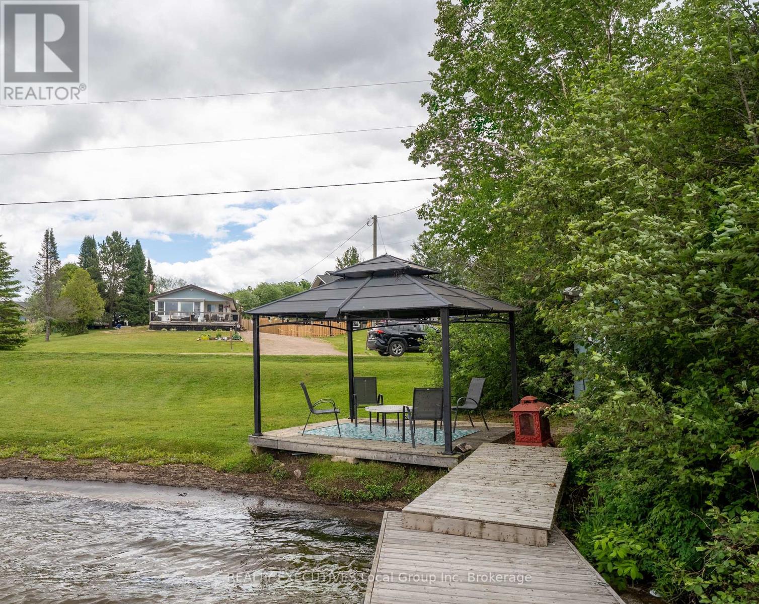 44 Lakeshore Road, Bonfield, Ontario  P0H 1E0 - Photo 2 - X13478604