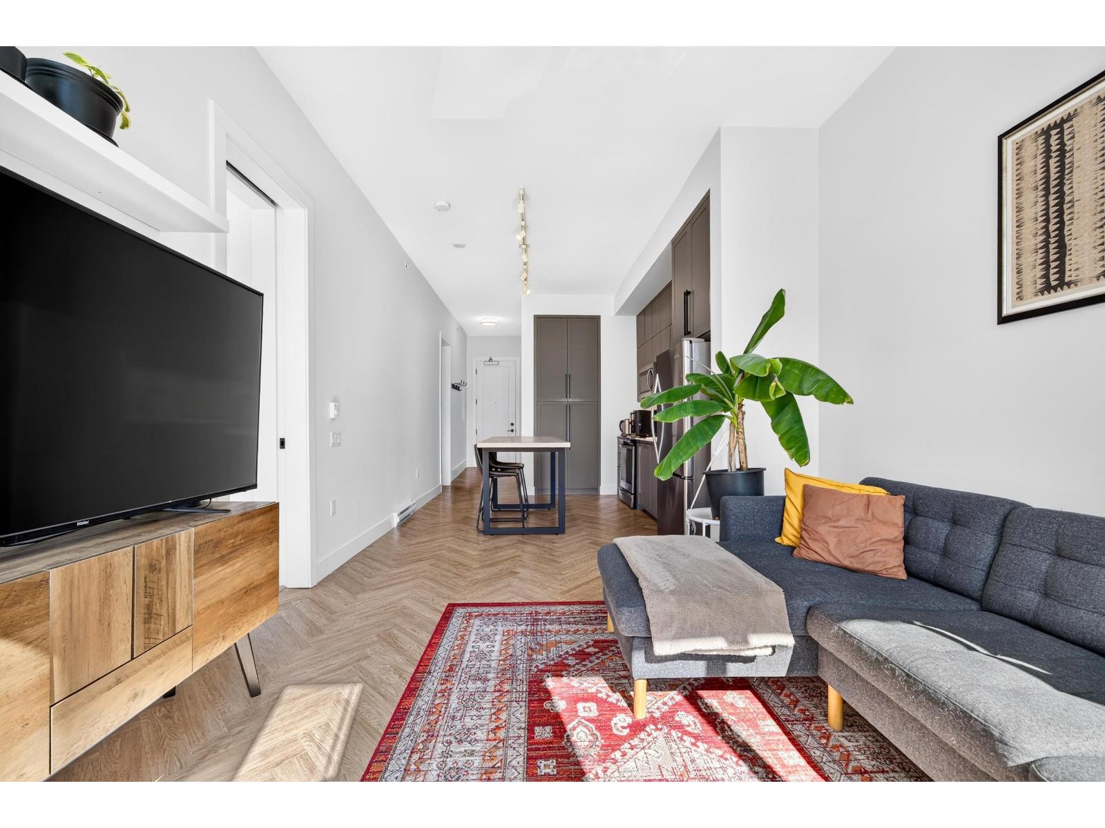 407 10168 149 Street, Surrey, British Columbia  V3R 0E9 - Photo 5 - R3139358