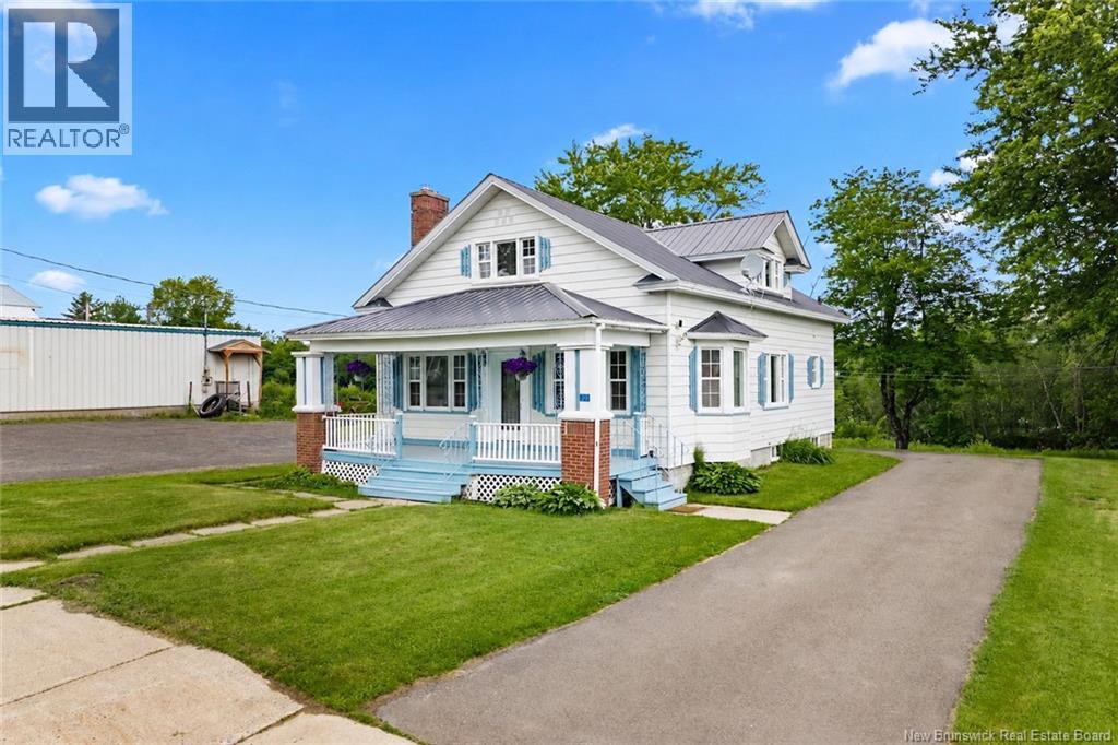 98 Main Street, Minto, New Brunswick
