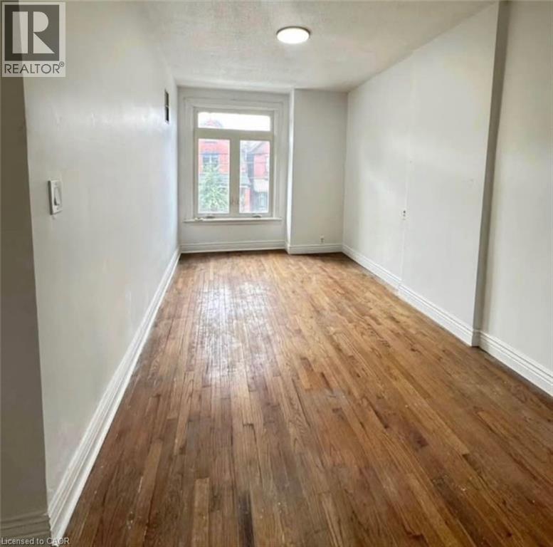 216 John Street N Unit# Upper Unit, Hamilton, Ontario  L8L 4P5 - Photo 4 - 40841964