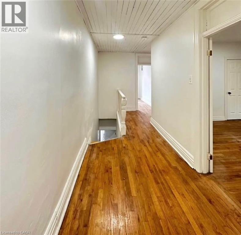 216 John Street N Unit# Upper Unit, Hamilton, Ontario  L8L 4P5 - Photo 8 - 40841964