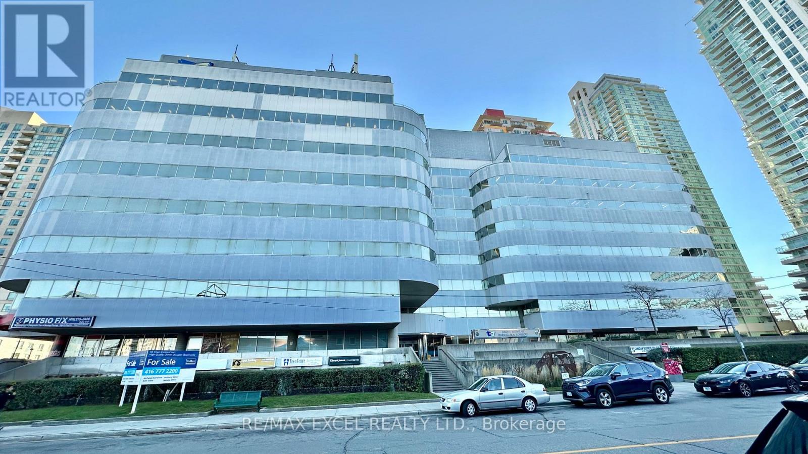 102 - 55 Town Centre Court, Toronto, Ontario  M1P 4X4 - Photo 1 - E13492342