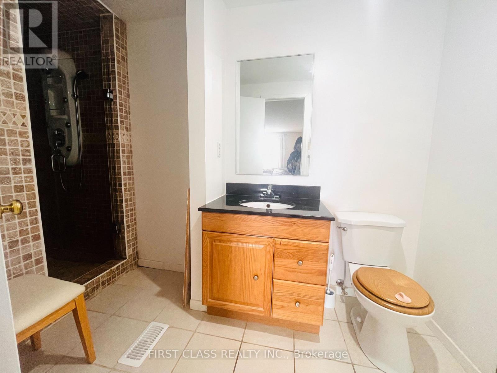 53 Spring Forest Square, Toronto, Ontario  M1S 4X3 - Photo 16 - E13492352