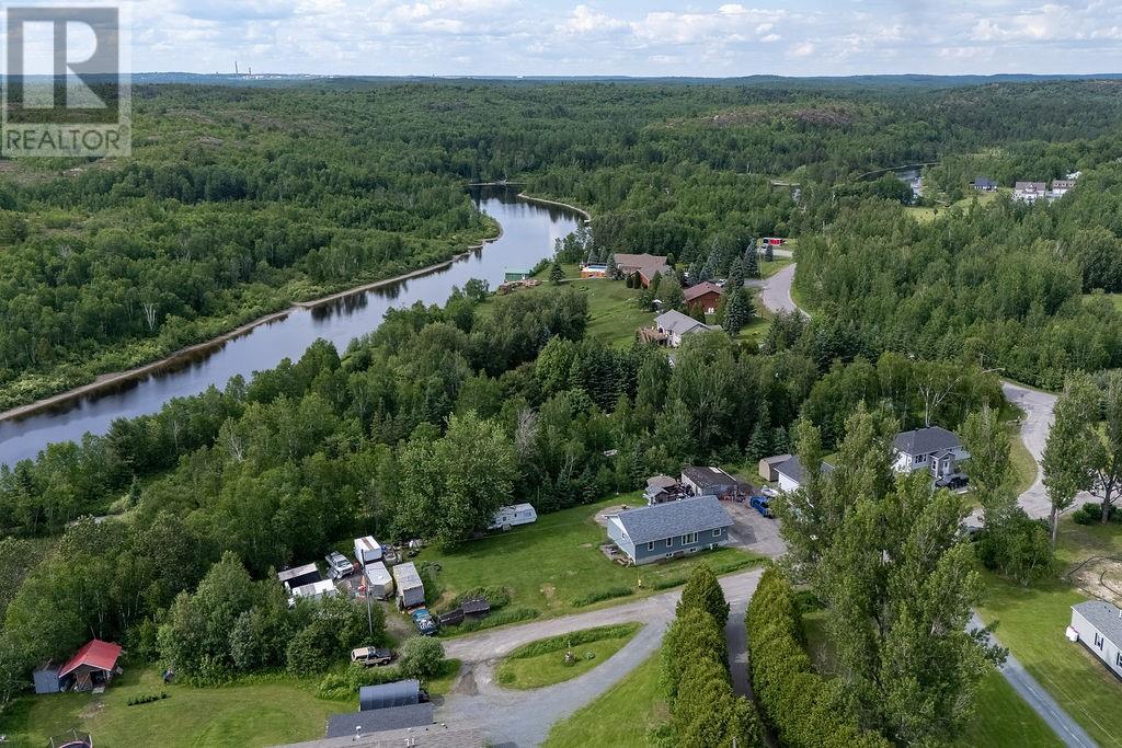 15 Willow, Greater Sudbury, Ontario  P0M 3C0 - Photo 10 - 2128813