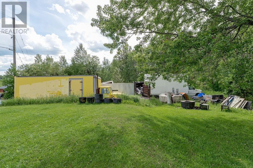 15 Willow, Greater Sudbury, Ontario  P0M 3C0 - Photo 13 - 2128813