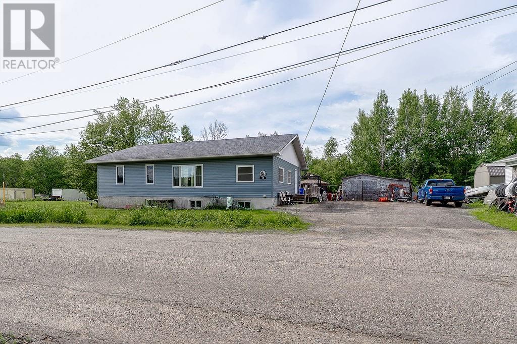 15 Willow, Greater Sudbury, Ontario  P0M 3C0 - Photo 2 - 2128813