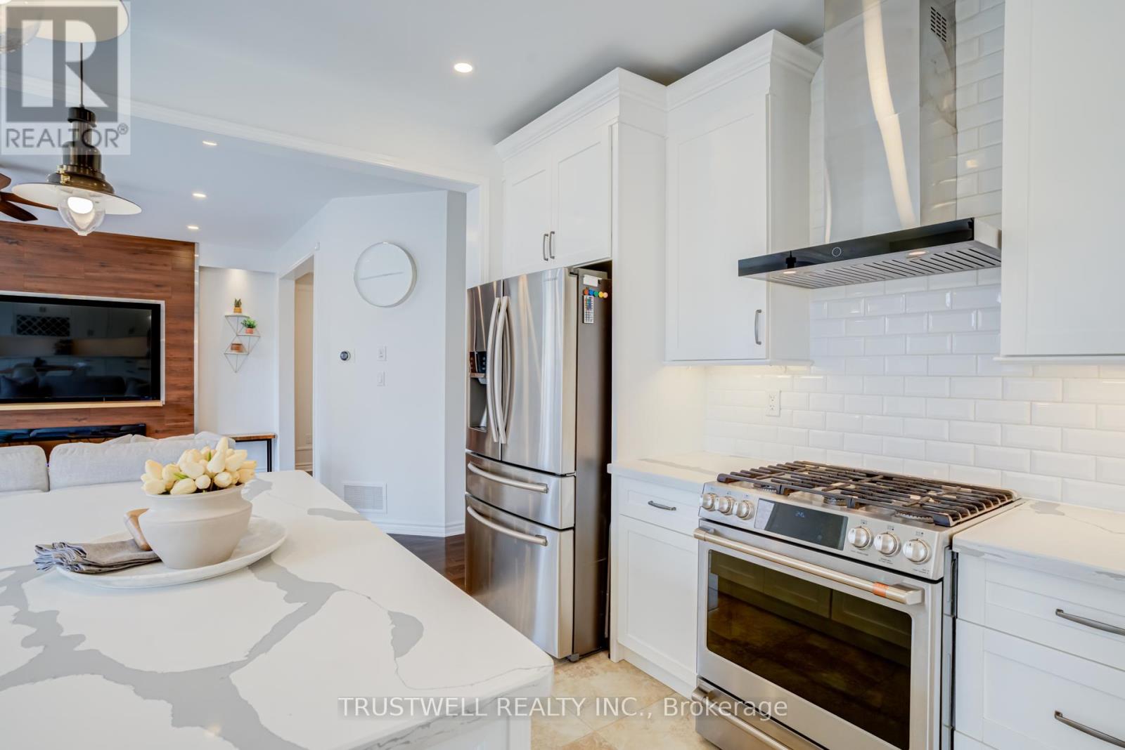334 Trudeau Drive, Milton, Ontario  L9T 8Y7 - Photo 18 - W13492372