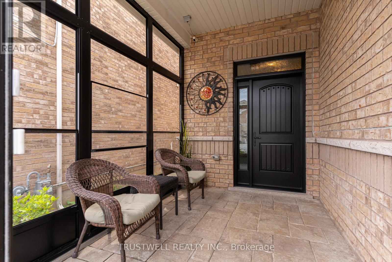 334 Trudeau Drive, Milton, Ontario  L9T 8Y7 - Photo 7 - W13492372