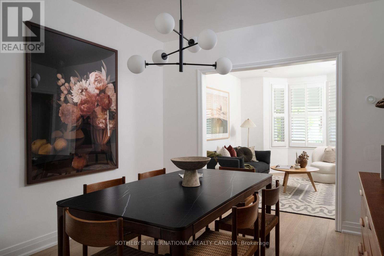22 Connaught Avenue, Toronto, Ontario  M4L 2V9 - Photo 7 - E13457150