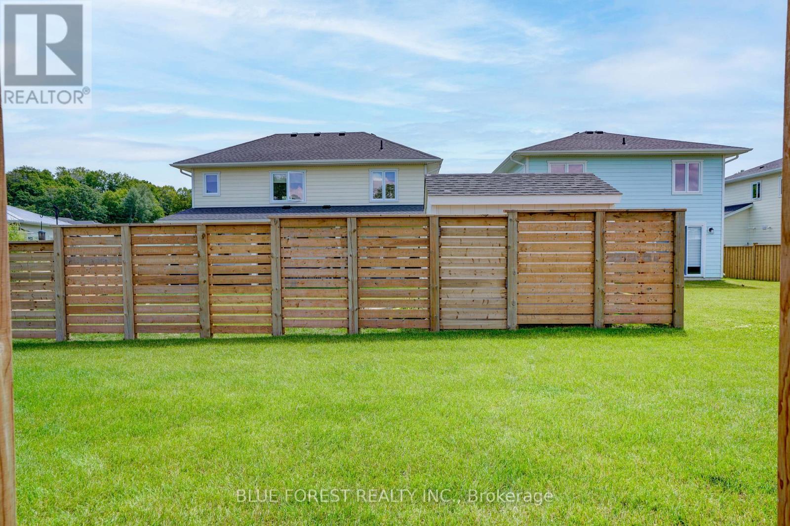 112 Sandcastle Key, Central Elgin, Ontario  N5L 1C5 - Photo 37 - X13492420