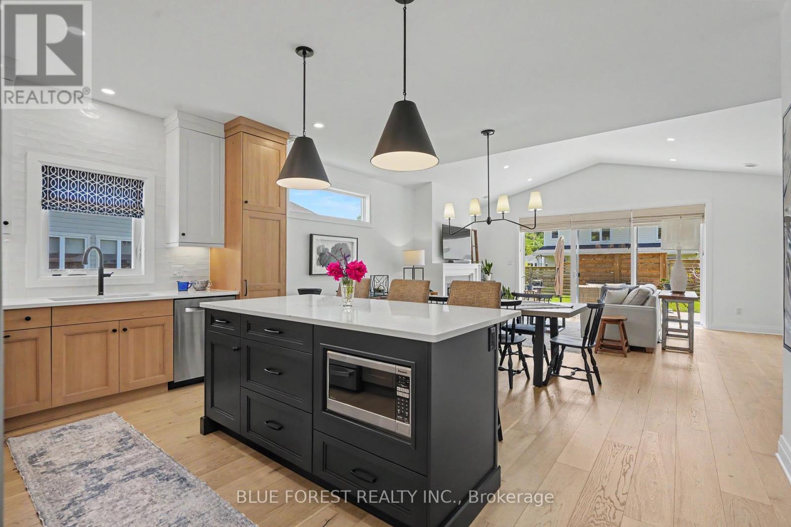 112 Sandcastle Key, Central Elgin, Ontario  N5L 1C5 - Photo 7 - X13492420