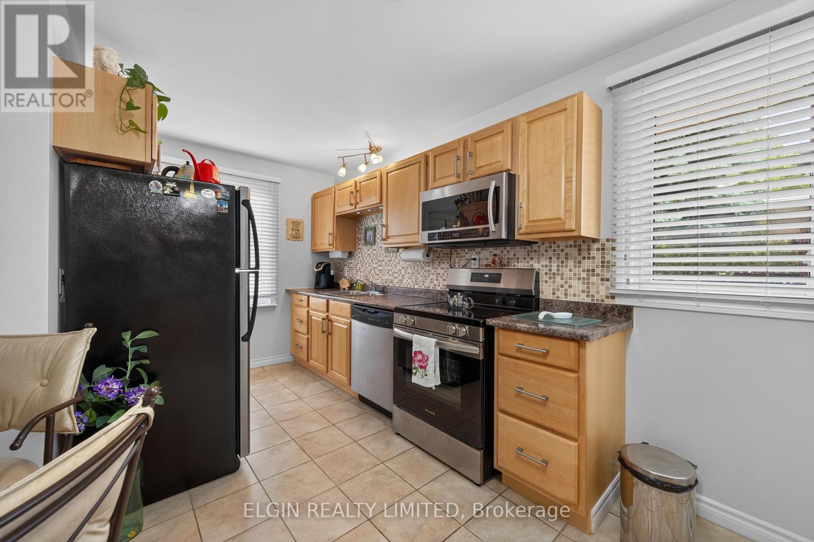 14 Raven Avenue, St. Thomas, Ontario  N5R 5L1 - Photo 18 - X13492472