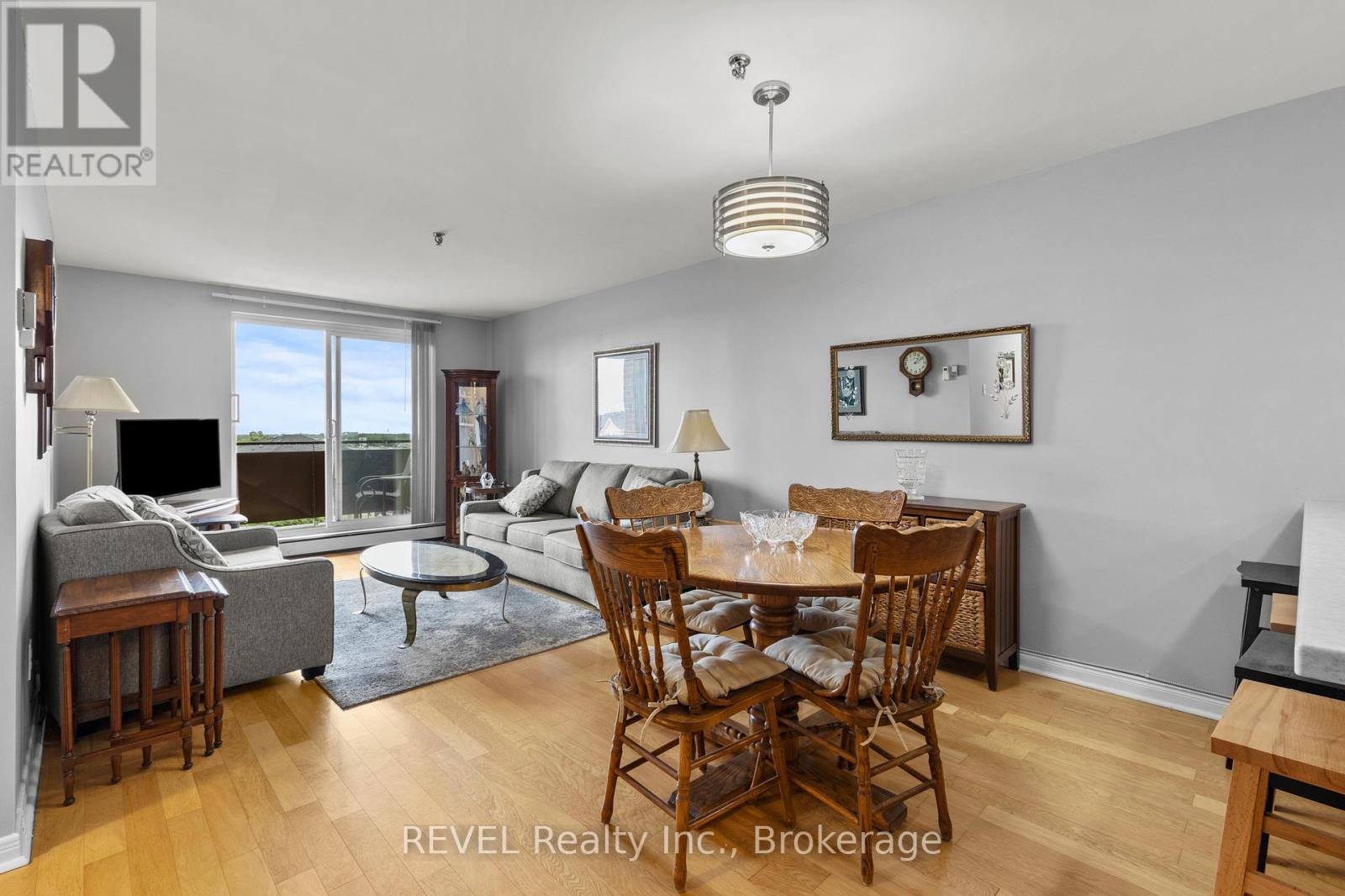 401 - 3955 Portage Road, Niagara Falls, Ontario  L2J 3W2 - Photo 11 - X13492432