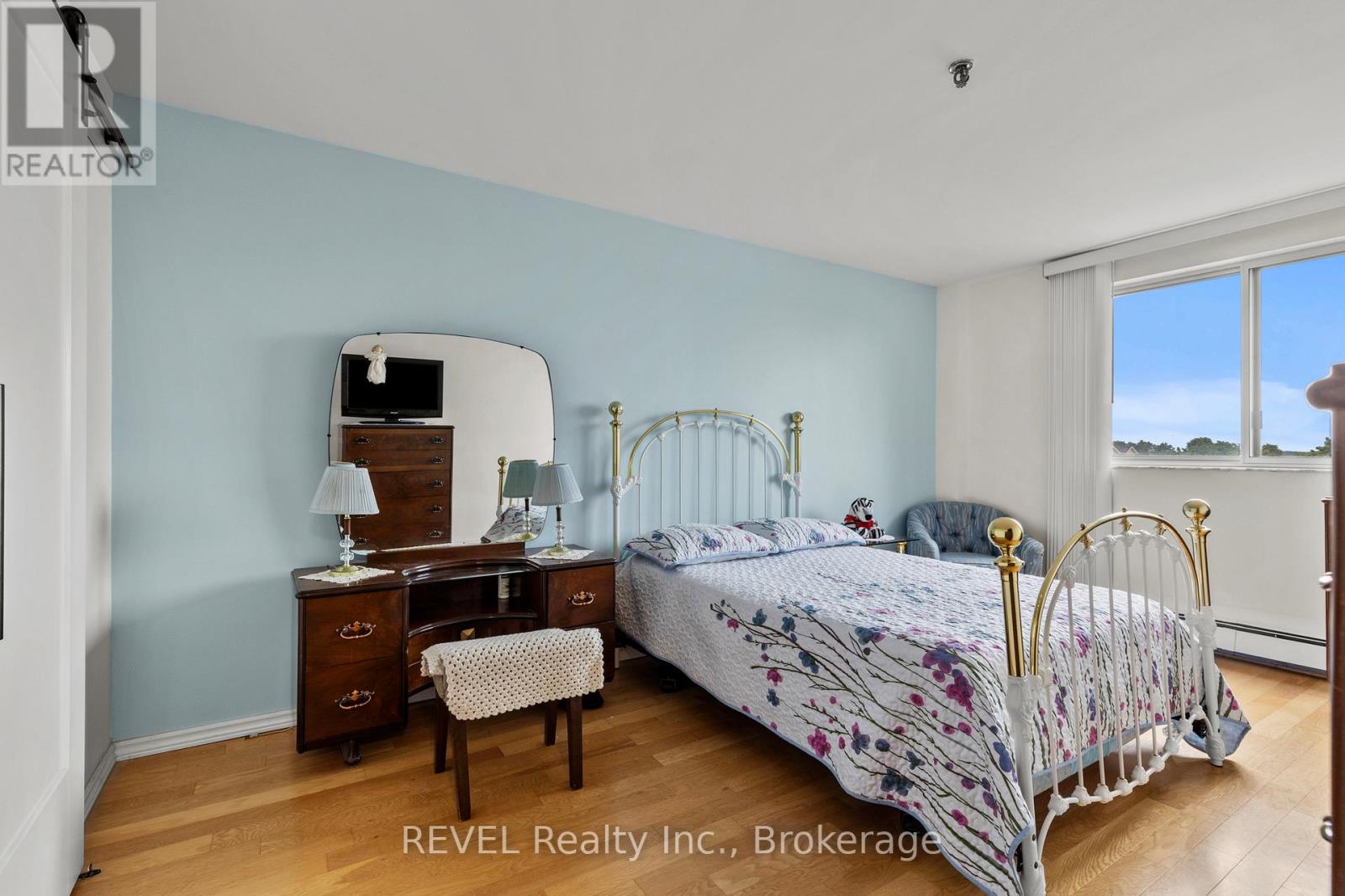 401 - 3955 Portage Road, Niagara Falls, Ontario  L2J 3W2 - Photo 17 - X13492432