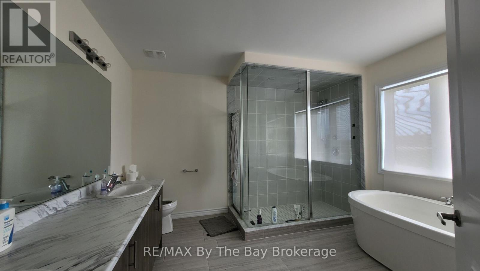 3 Bianca Crescent, Wasaga Beach, Ontario  L9Z 1P6 - Photo 15 - S13492436