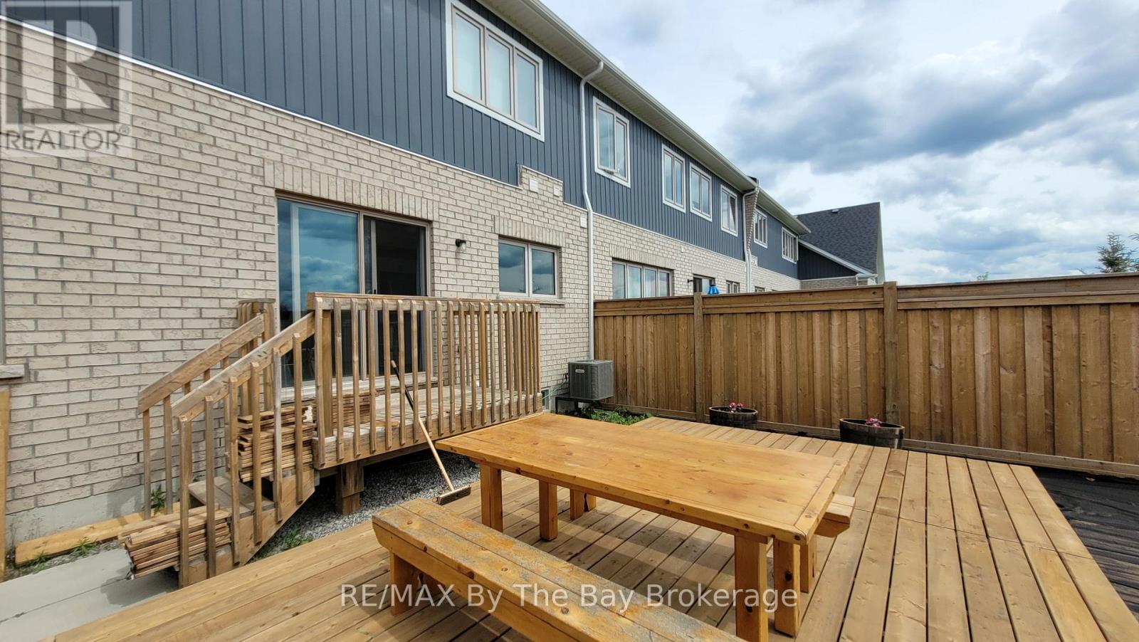 3 Bianca Crescent, Wasaga Beach, Ontario  L9Z 1P6 - Photo 17 - S13492436