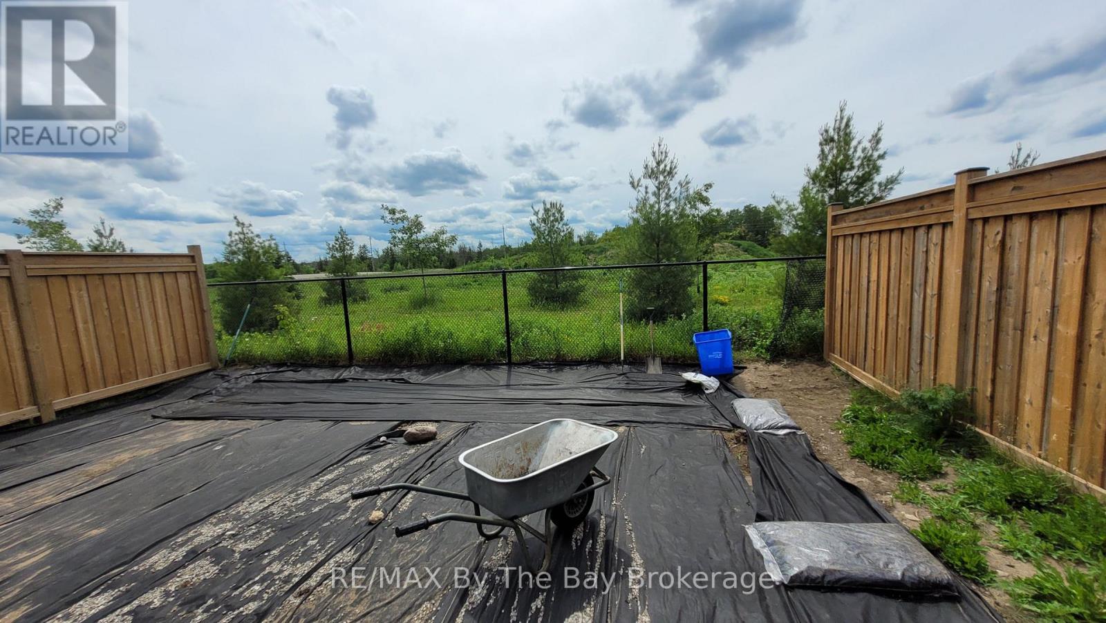 3 Bianca Crescent, Wasaga Beach, Ontario  L9Z 1P6 - Photo 18 - S13492436