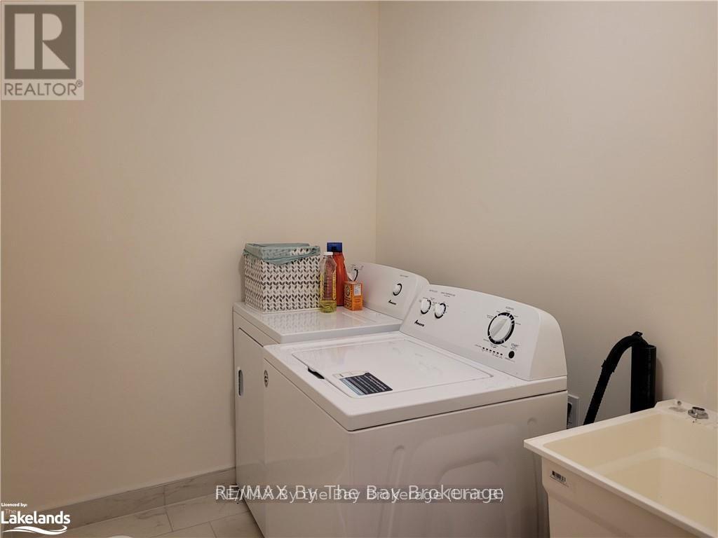 3 Bianca Crescent, Wasaga Beach, Ontario  L9Z 1P6 - Photo 8 - S13492436