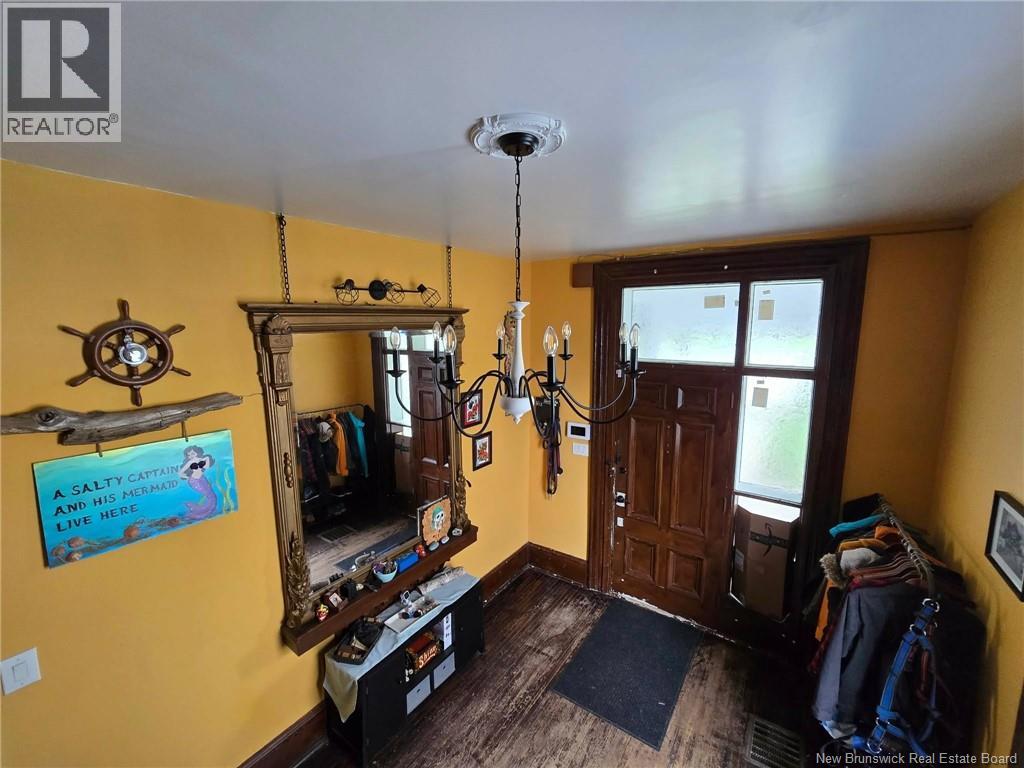 666 King, Bathurst, New Brunswick  E2A 1R1 - Photo 30 - NB142766