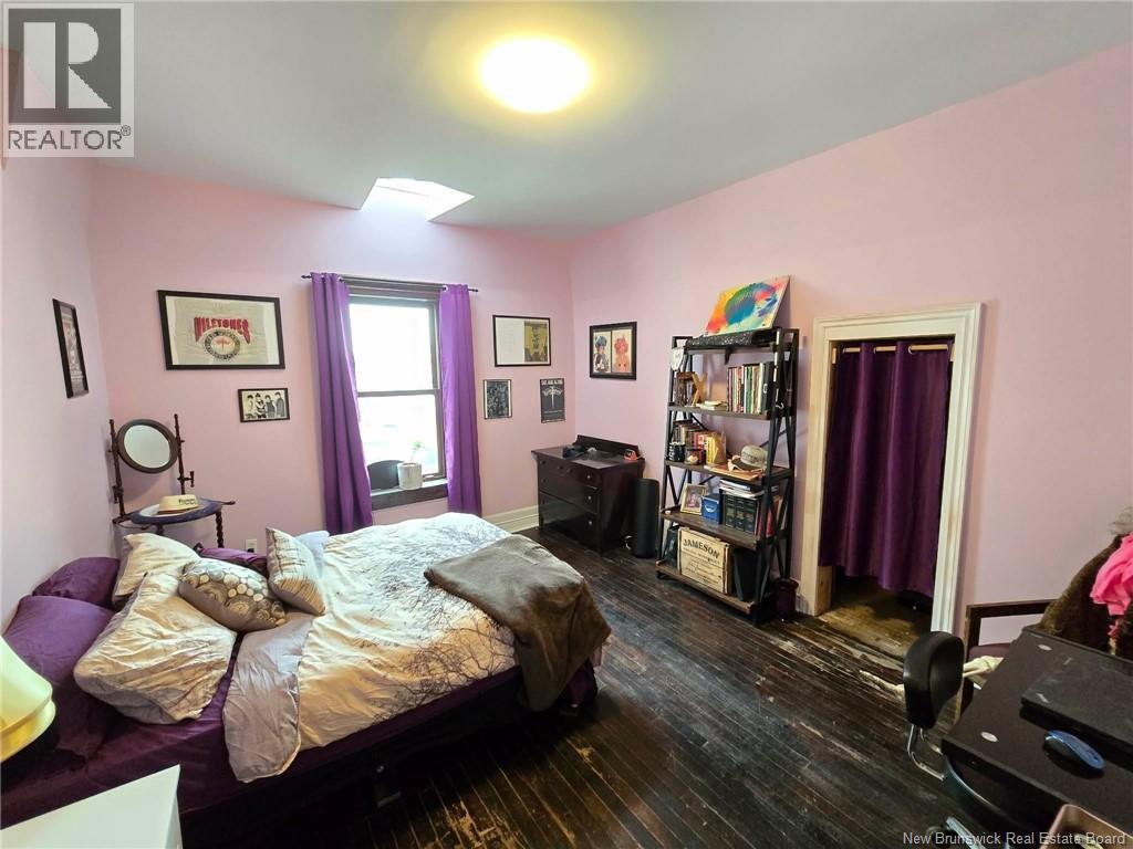 666 King, Bathurst, New Brunswick  E2A 1R1 - Photo 36 - NB142766